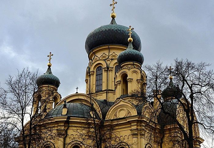 Память святых мучеников Косьмы и Дамиана церковь чтит 14 ноября