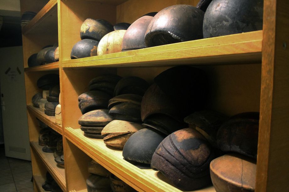 Почему в 19 веке шляпники сходили с ума или мучительно умирали | Lifestyle | Селдон Новости