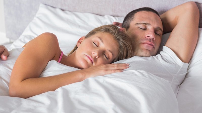 Физические преимущества общего сна