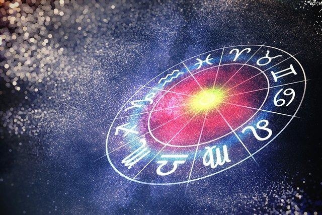 Гороскоп от Анжелы Перл на 30 августа 2023 года: каким будет день для разных знаков зодиака