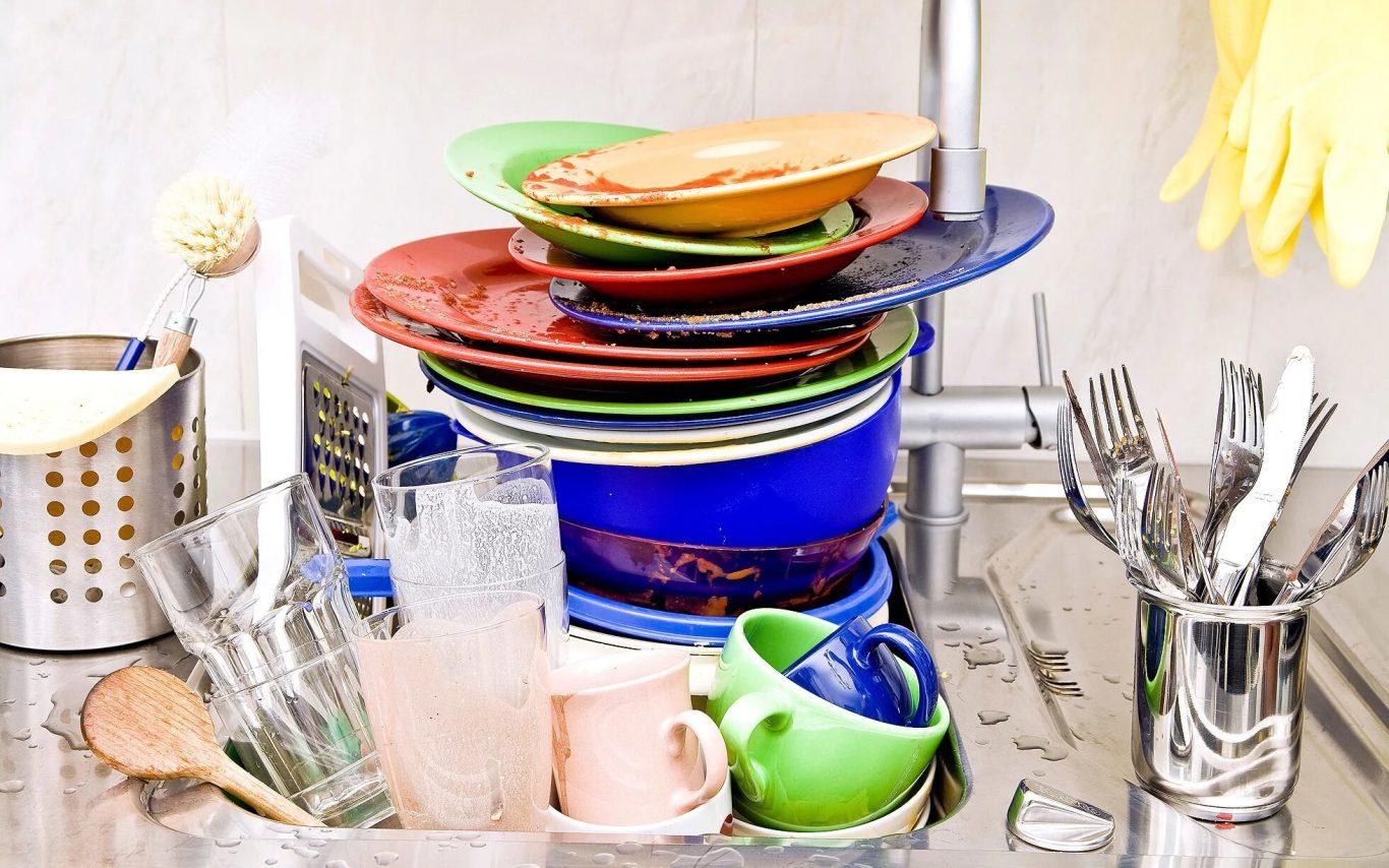 Как идеально отмыть посуду от жира: дешевые, но очень эффективные средства