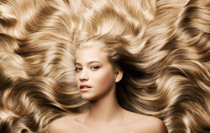 Коса до пояса: какие витамины и минералы помогут сделать волосы густыми и шелковистыми