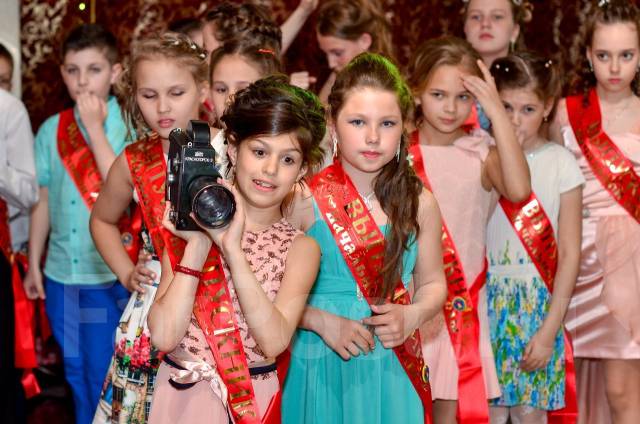 Первый шаг во взрослый мир: когда в России в 2023 году пройдет выпускной бал в начальной школе, красивые поздравления