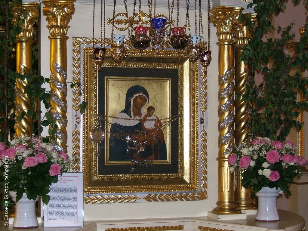 Какие чудеса являла Коневская икона Божией Матери, о чем перед ней молиться 23 июля
