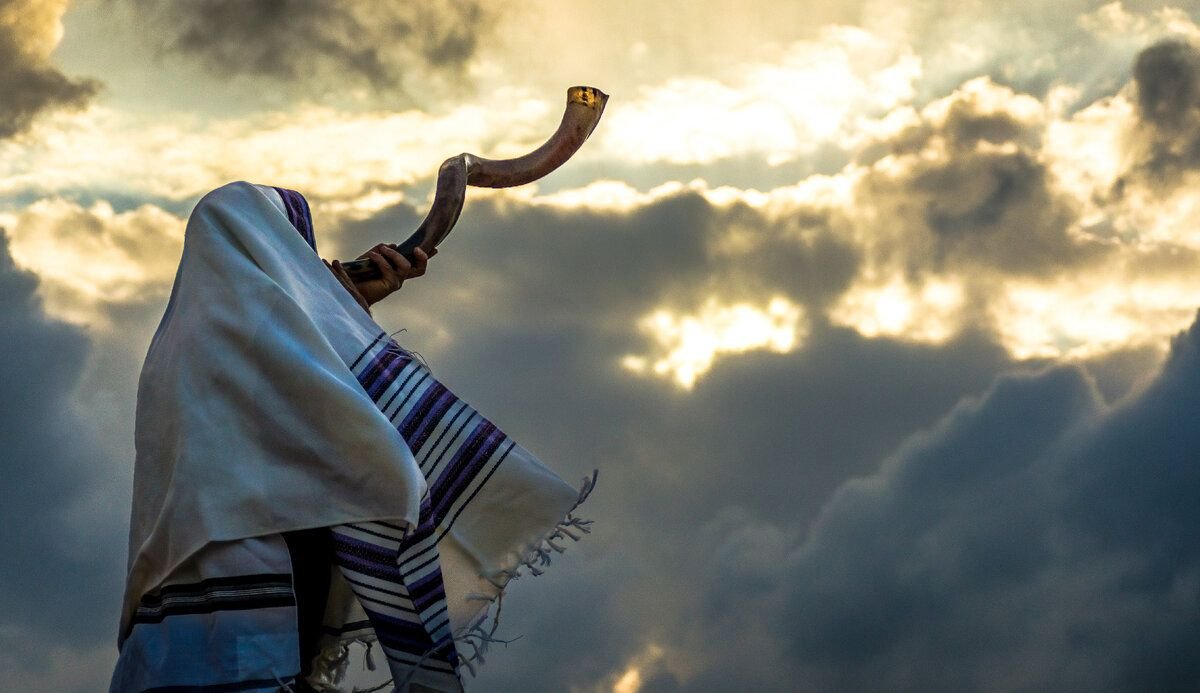 Время Искупления или праздник Йом Кипур 2023 у евреев: запреты, молитвы, как держать пост с 24 на 25 сентября