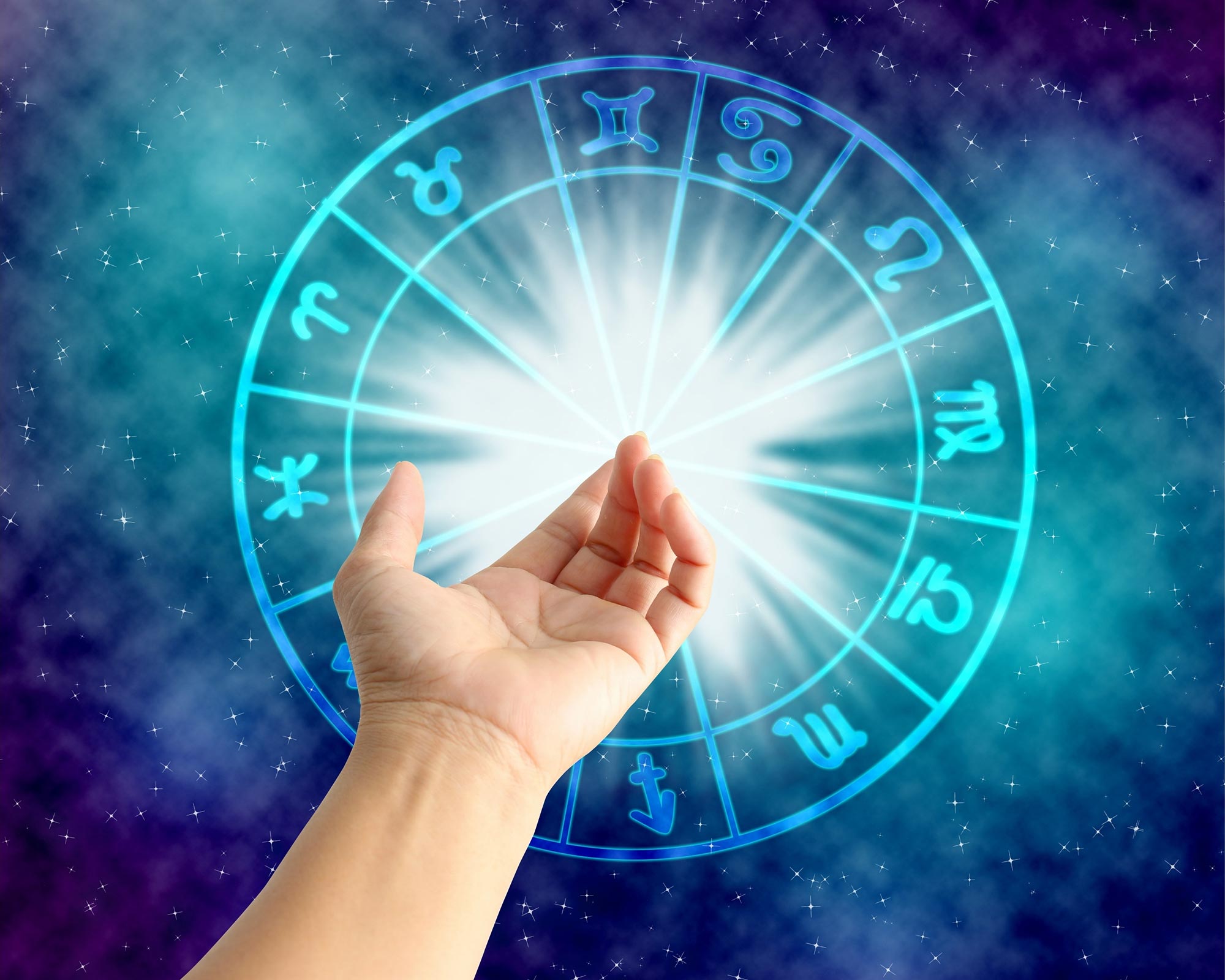 Как сохранить удачу каждому знаку на неделе с 12 по 18 февраля 2024 года, подскажет гороскоп