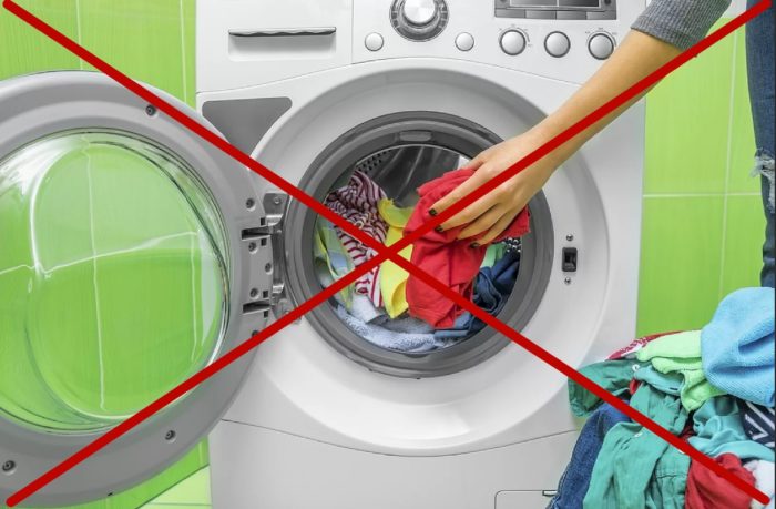 10 вещей, которые не стоит стирать в машинке