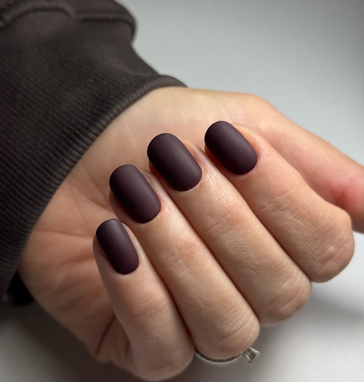 Денежный маникюр на октябрь 2025