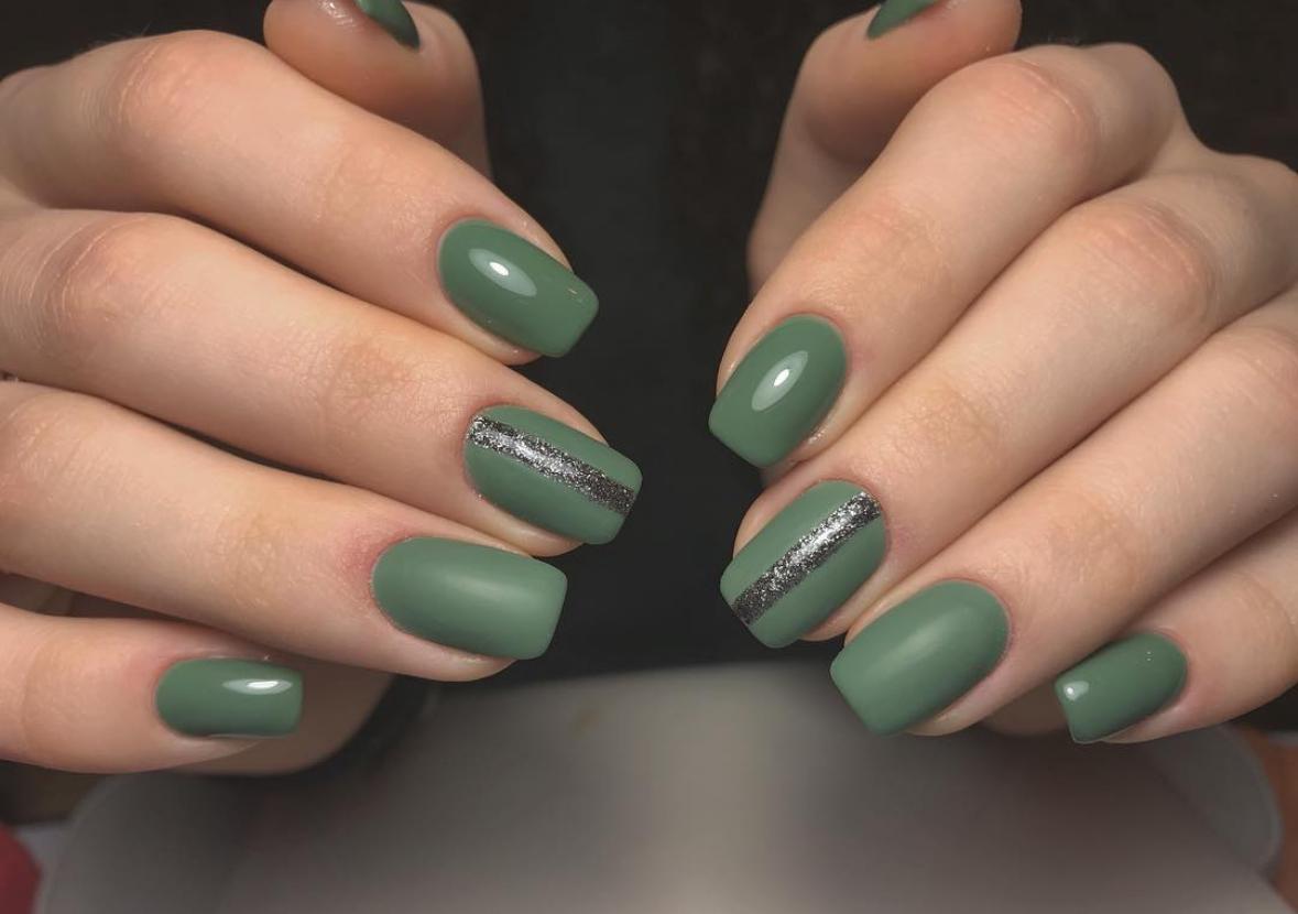 Денежный маникюр на октябрь 2025