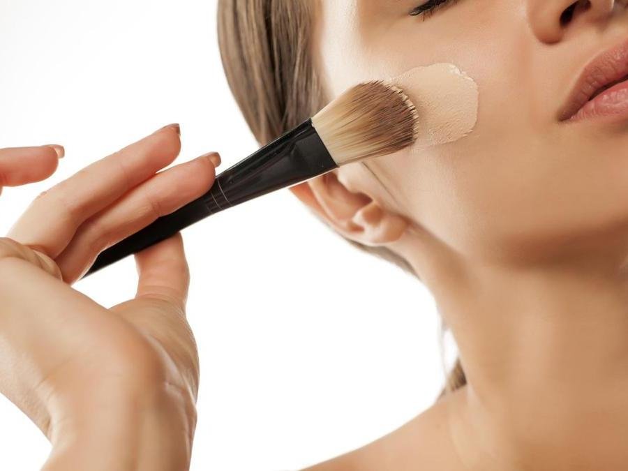 Эти ошибки в макияже вас старят