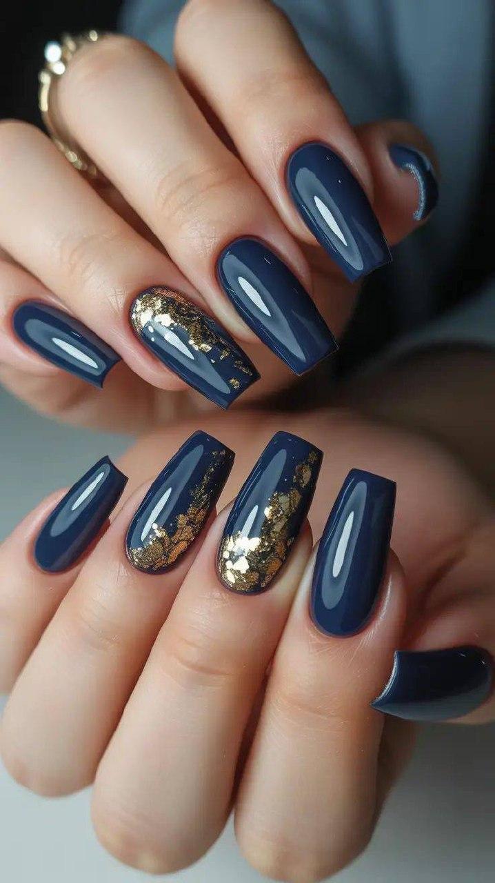 20 самых красивых идей маникюра в темных оттенках