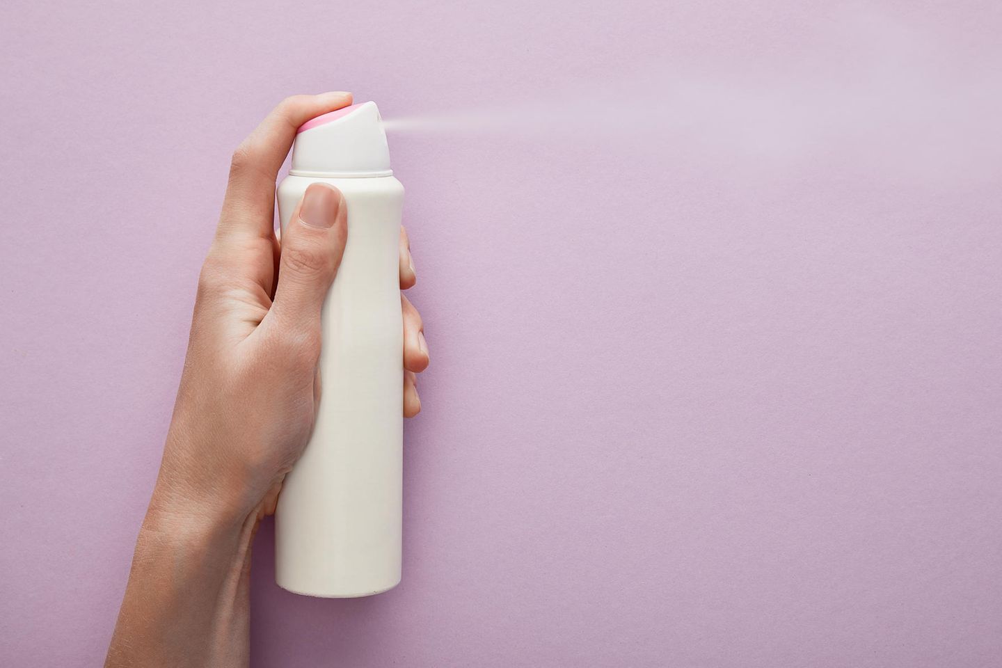 Как отстирать старые пятна от дезодоранта