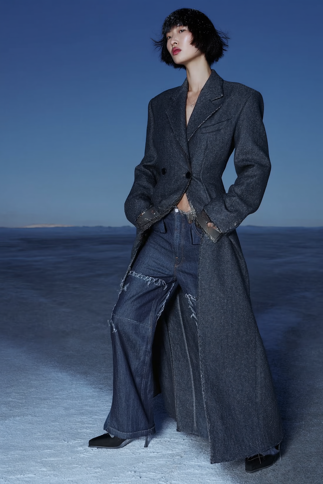 Модные джинсы: 6 моделей на зиму 2025-26