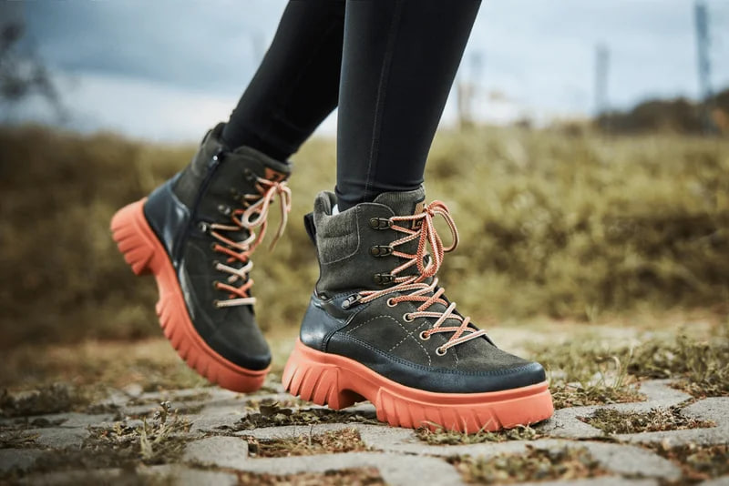 5 стильных моделей женской зимней обуви