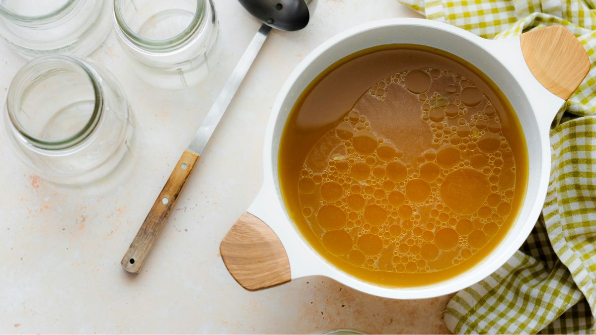 нужна ли каждой женщине баночка с коллагеном