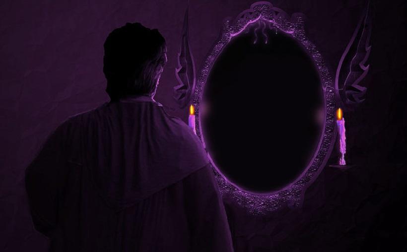 почему нельзя смотреть в зеркало после полуночи