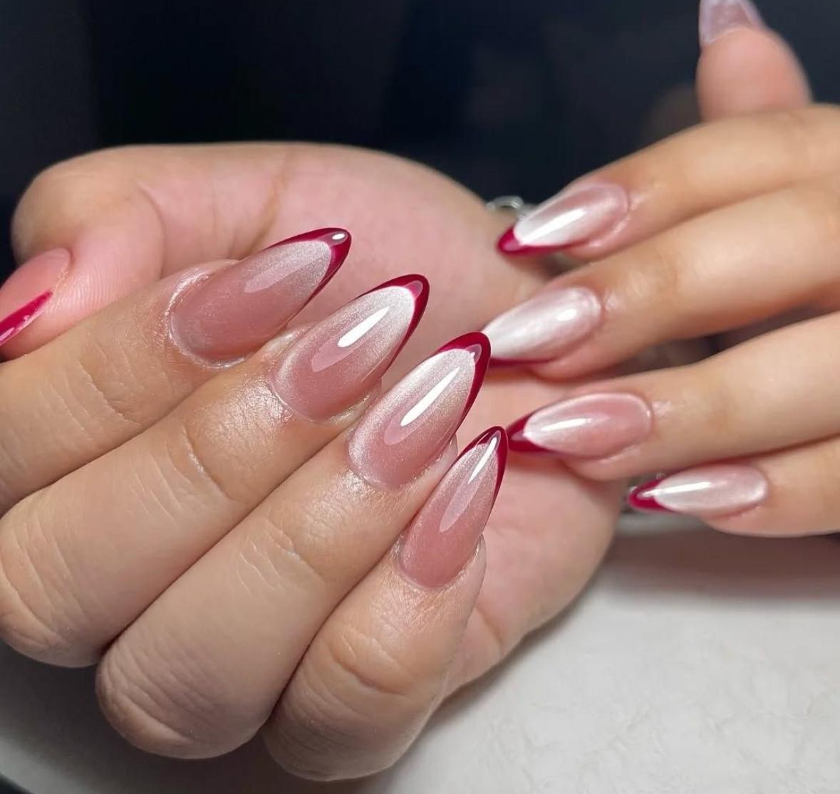 8 вариантов маникюра для тех, кто мечтает о романтике