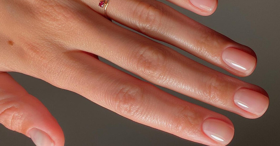 Лунный календарь стрижки ногтей на ноябрь 2025 года