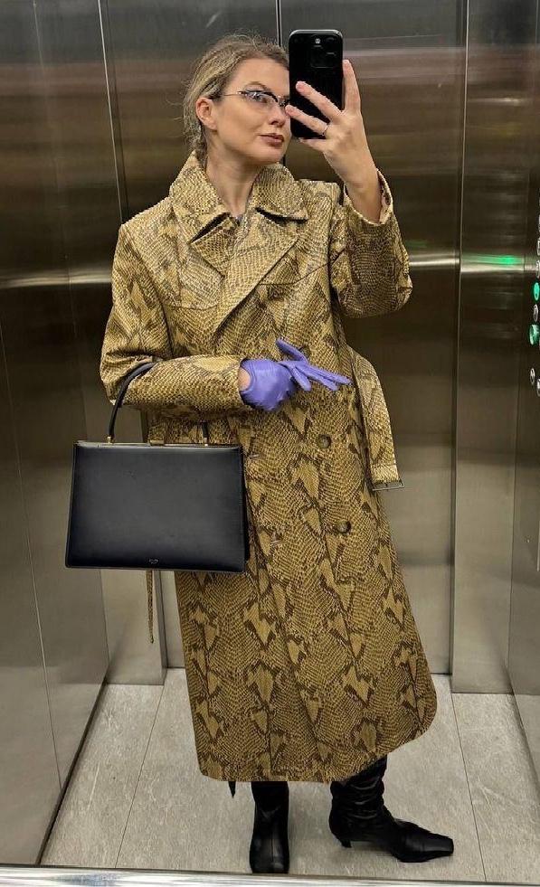 Завоевали сердца модниц: как и чем правильно носить укороченные перчатки