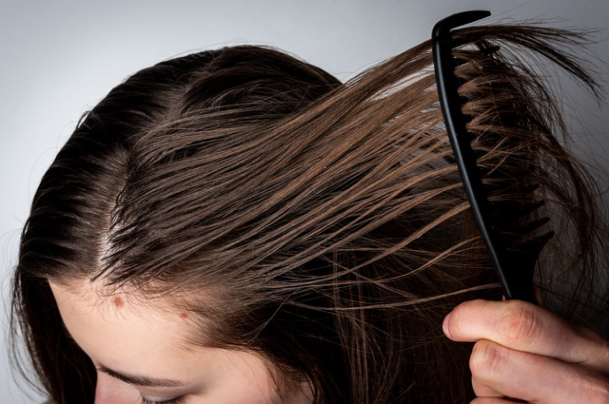 7 признаков, что вы моете волосы слишком редко