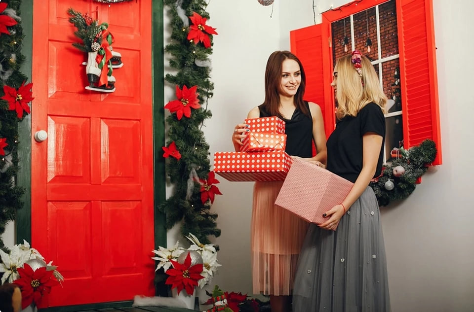 Идеи декора для каждой комнаты на Новый 2026 год