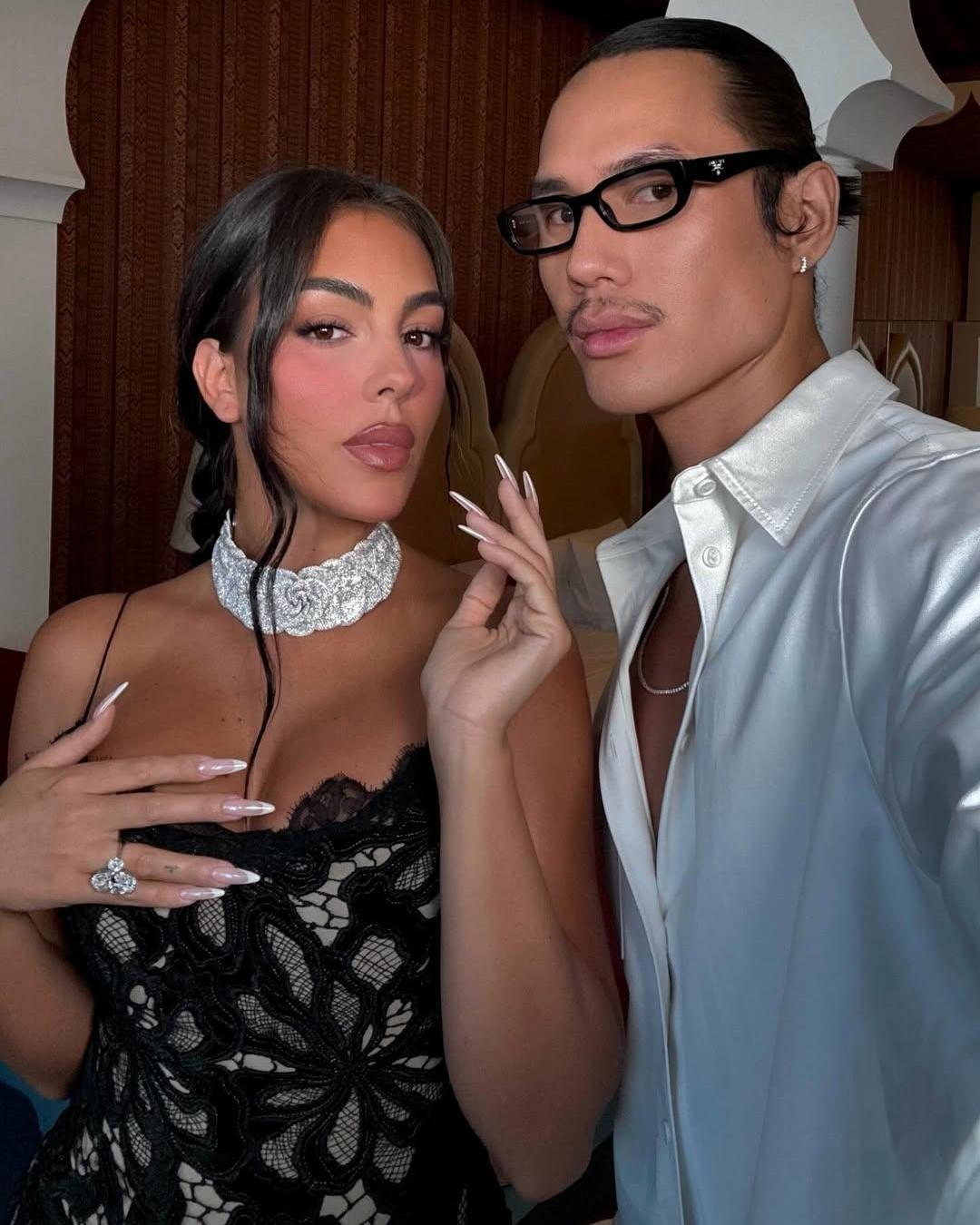 секретный бьюти-лайфхак визажиста Патрика Та, как добиться свежего румянца