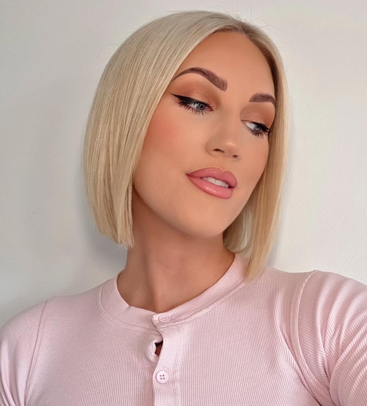 Самые стильные варианты модных коротких стрижек 2025-2026