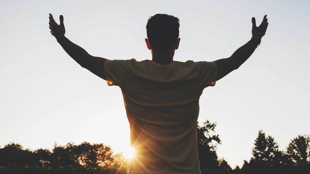 Люди, родившиеся в эти месяцы, слишком креативны для работы с 9 до 5