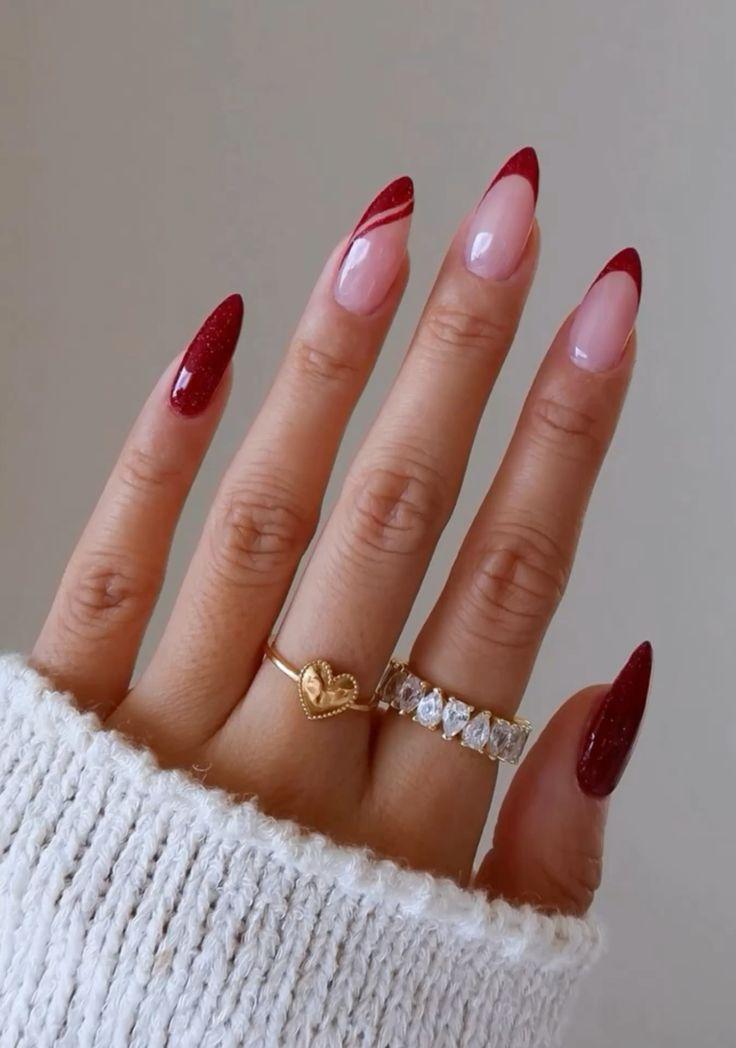 Ногти на Новый год 2026