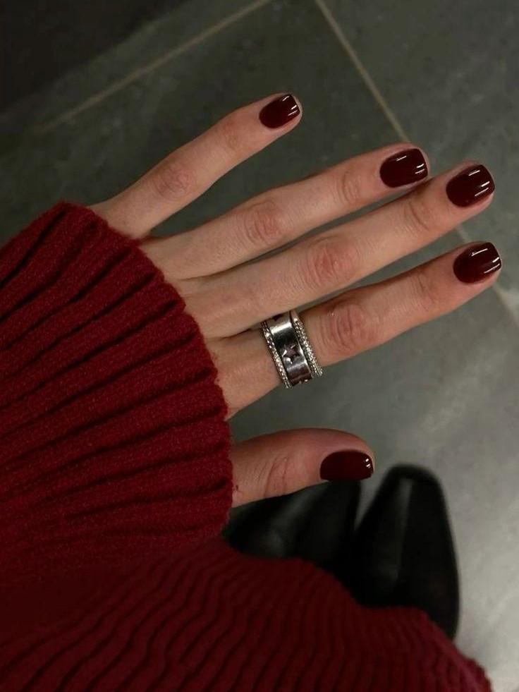 Денежный маникюр на январь 2026