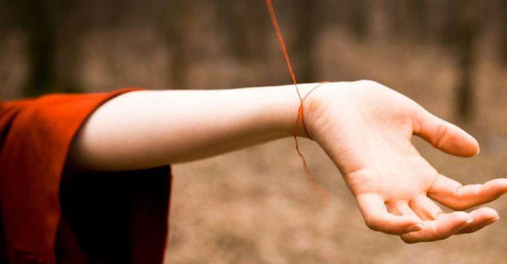 Ясновидящая «Битвы экстрасенсов» раскрыла симптомы сглаза