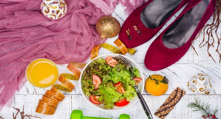 Врач рассказала об опасностях жёстких диет перед Новым годом