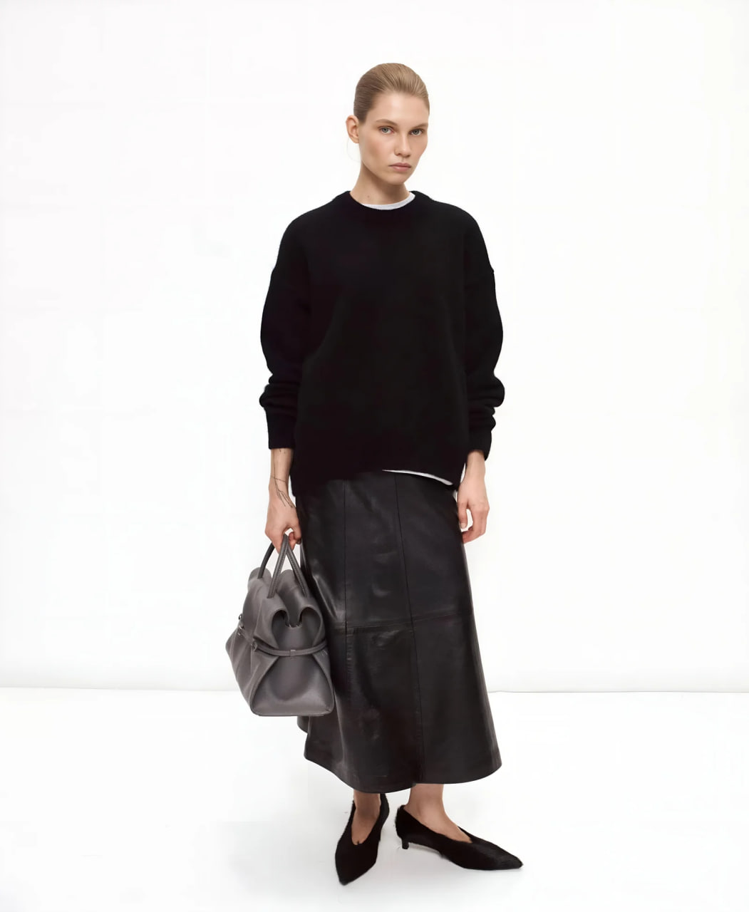 7 стильных пар туфель для встречи Нового года 2026