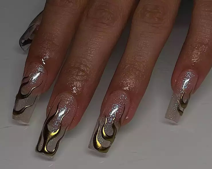 маникюр "пламя на ногтях"
