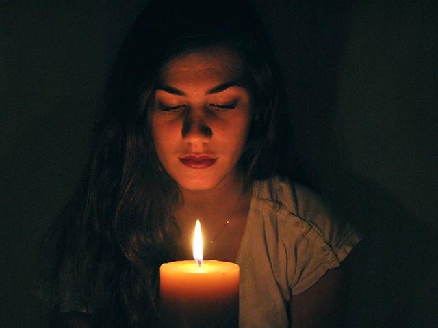 Ясновидящая «Битвы экстрасенсов» раскрыла симптомы сглаза