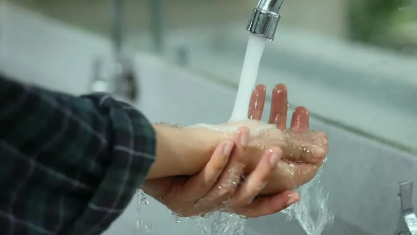 Какие практики и ритуалы задействовать для карьерного роста и благополучия