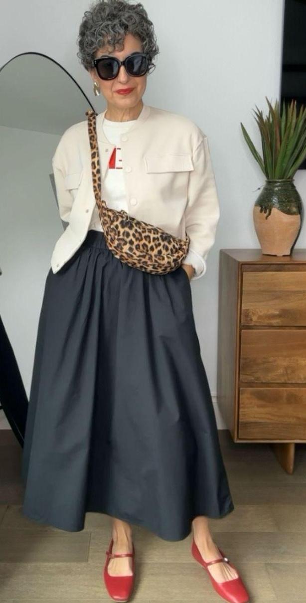 6 секретов стиля для женщин 50+, которые омолодят любую