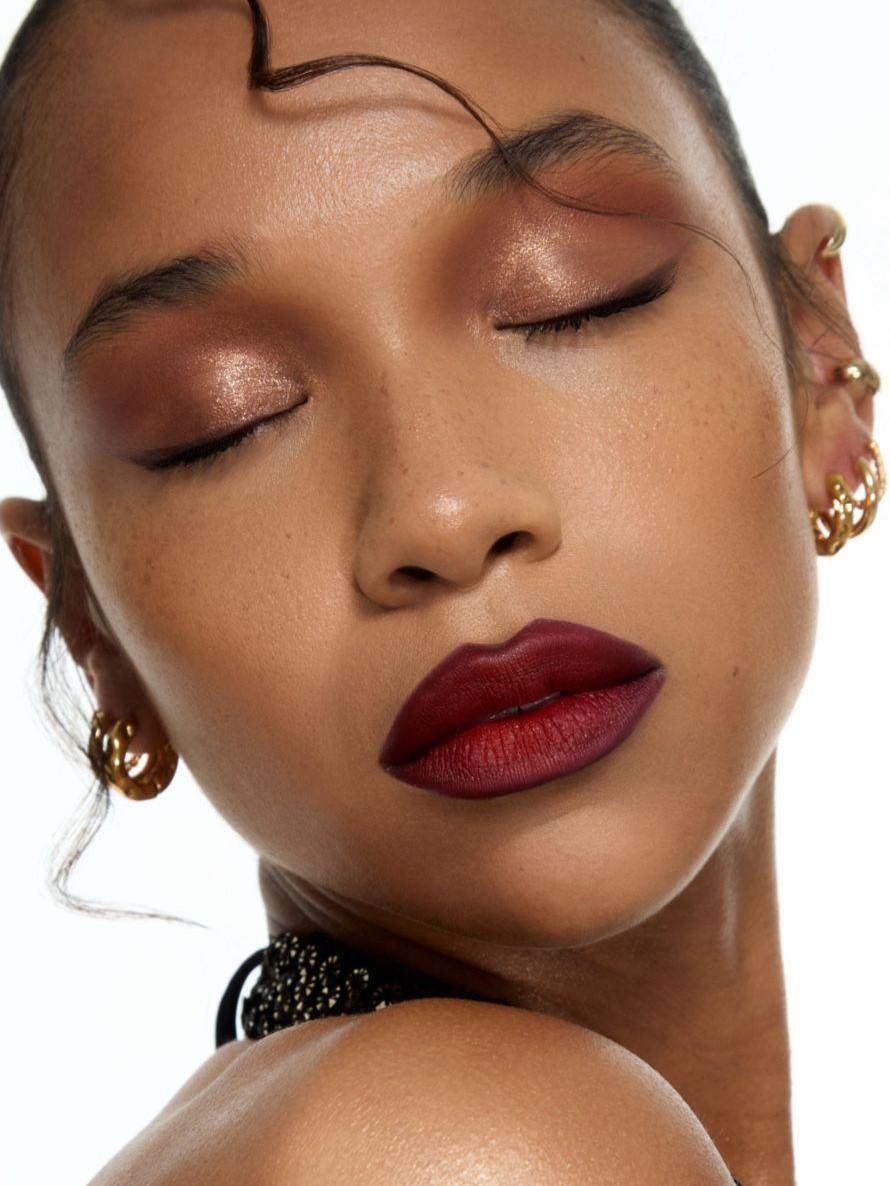 Вечерний макияж в винных оттенках
