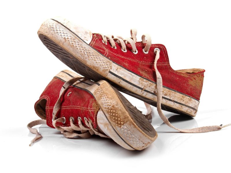 Свои старые вещи нельзя выбрасывать или кому-то отдавать