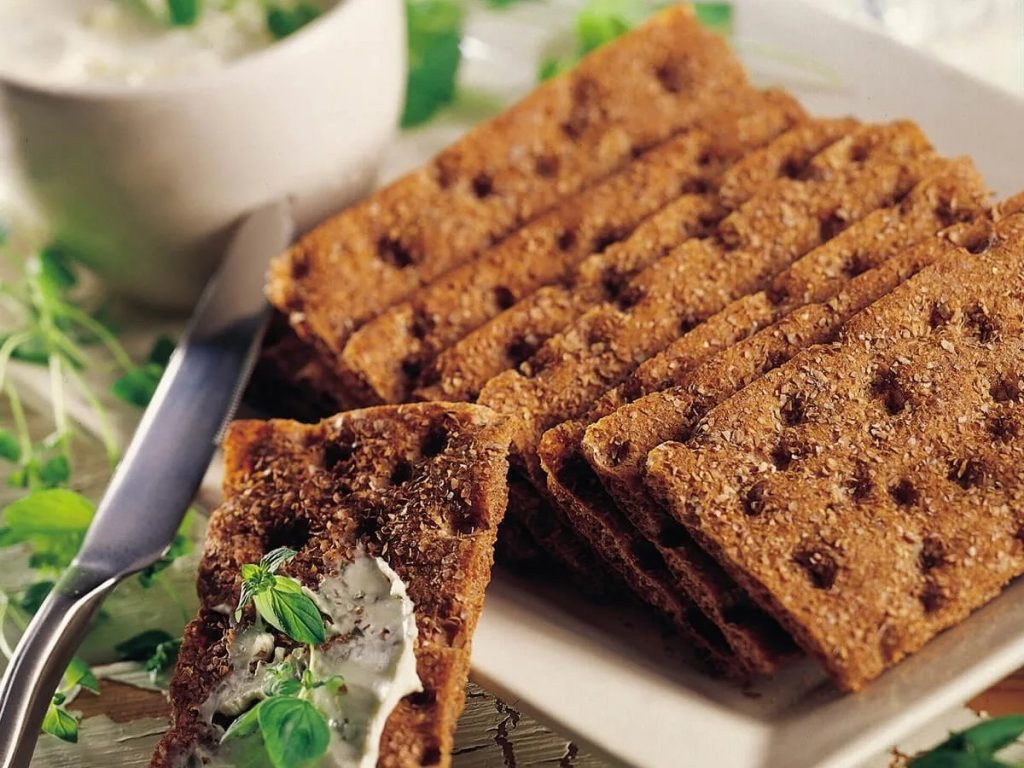 5 популярных продуктов, которые незаслуженно считаются полезными