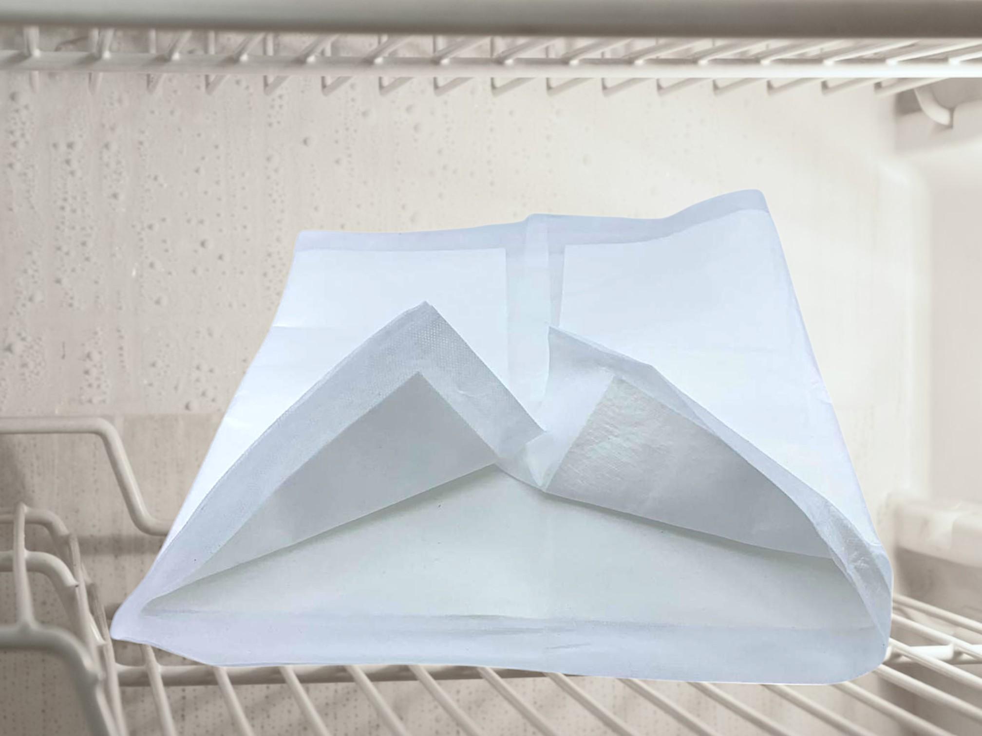 Одноразовые пеленки в быту
