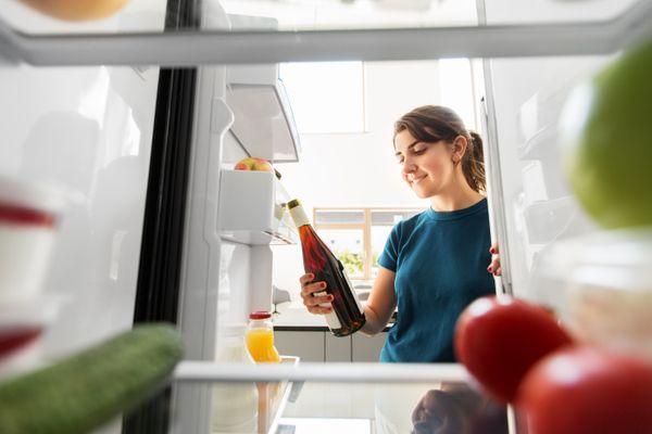 Какие продукты не стоит хранить в морозильной камере